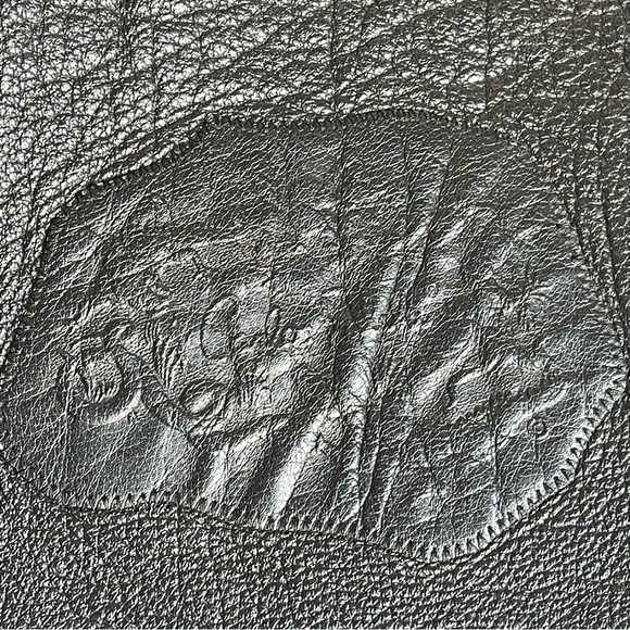 Vintage Carlos Falchi Crossbody Black Leather Bag
Made In The USA - Picture 13 of 17